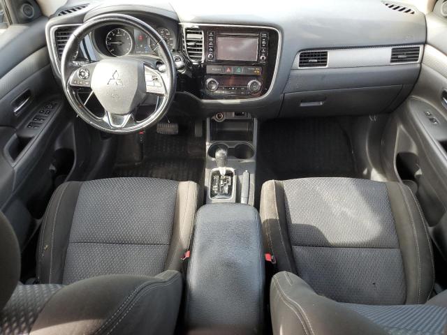 Photo 8 from auction – 2016 MITSUBISHI OUTLANDER with VIN JA4AD3A34GZ052900