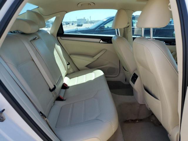 Photo 10 from auction – 2014 VOLKSWAGEN PASSAT SE with VIN 1VWBS7A31EC107243