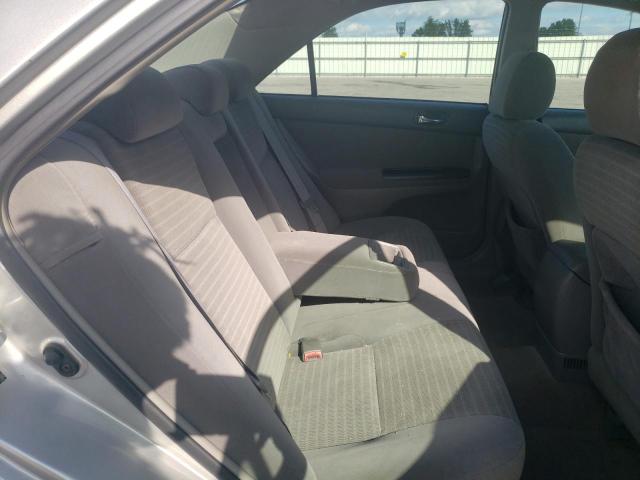 Photo 10 from auction – 2005 TOYOTA CAMRY LE with VIN 4T1BE32K85U077480