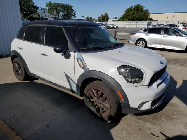 Photo 4 from auction – 2014 MINI COOPER S C with VIN WMWZC3C5XEWP28613