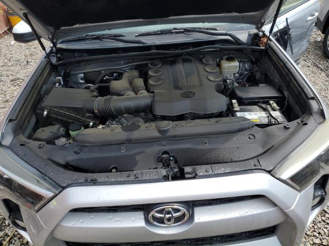 Photo 11 from auction – 2016 TOYOTA 4RUNNER SR with VIN JTEBU5JR1G5358658