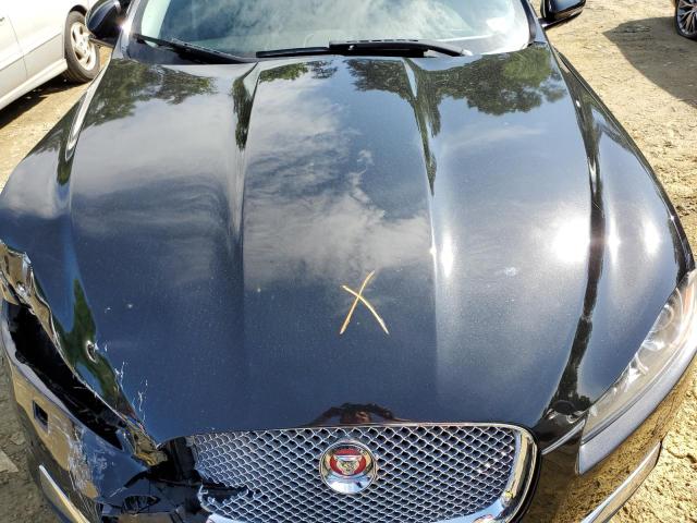 Photo 11 from auction – 2014 JAGUAR XF with VIN SAJWJ0EF2E8U31678