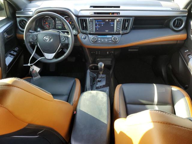 Photo 8 from auction – 2017 TOYOTA RAV4 SE with VIN JTMNFREV3HJ114352