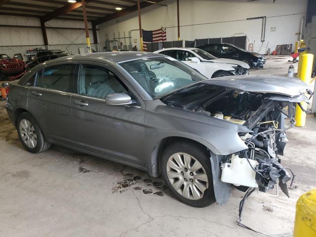 Photo 4 from auction – 2012 CHRYSLER 200 LX with VIN 1C3CCBAB9CN113912