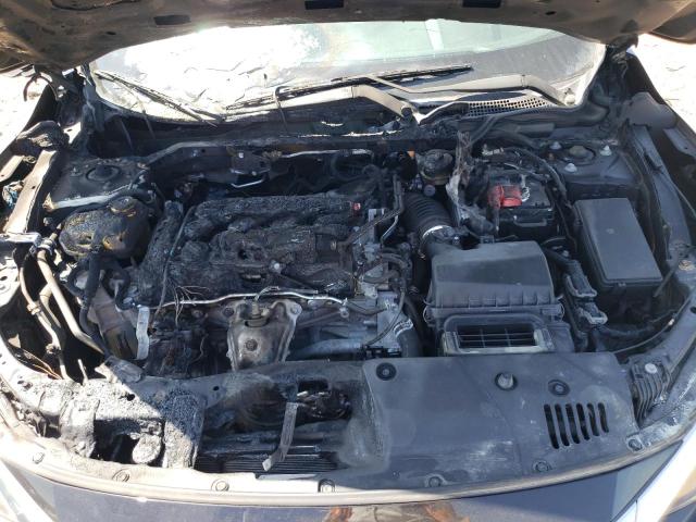 Photo 11 from auction – 2017 HONDA CIVIC LX with VIN 19XFC2F52HE022035