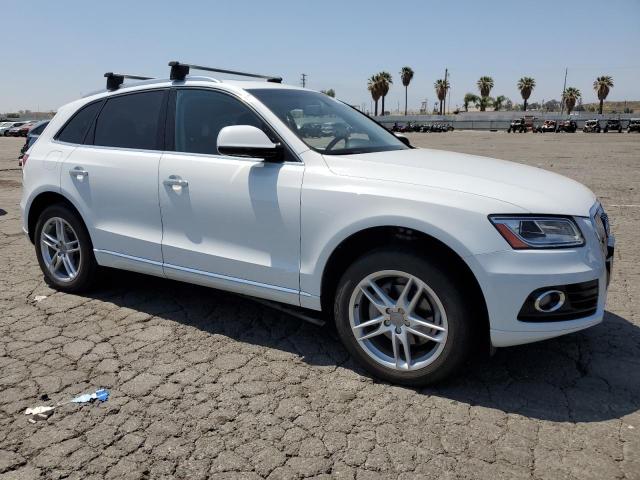 Photo 4 from auction – 2017 AUDI Q5 PREMIUM with VIN WA1C2AFP1HA035518
