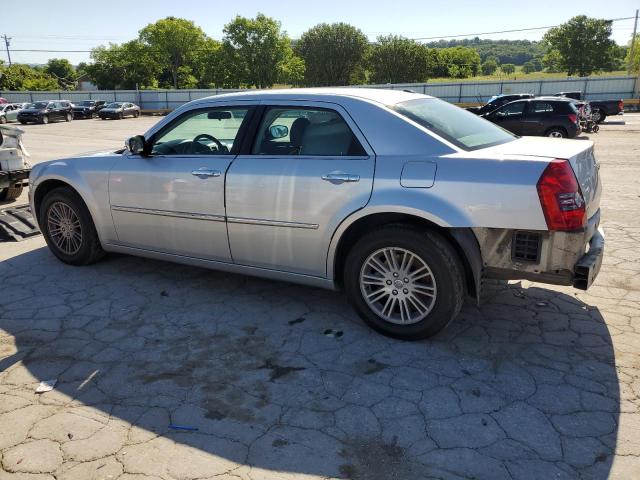Photo 2 from auction – 2010 CHRYSLER 300 TOURIN with VIN 2C3CA5CV5AH167518