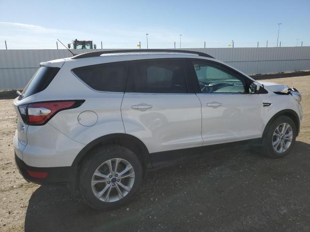Photo 3 from auction – 2017 FORD ESCAPE SE with VIN 1FMCU9GD2HUD46758