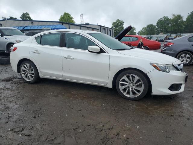 Photo 4 from auction – 2017 ACURA ILX BASE W with VIN 19UDE2F34HA000137