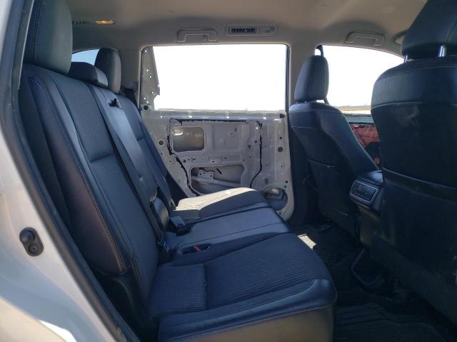 Photo 11 from auction – 2015 TOYOTA HIGHLANDER with VIN 5TDZKRFH8FS114448