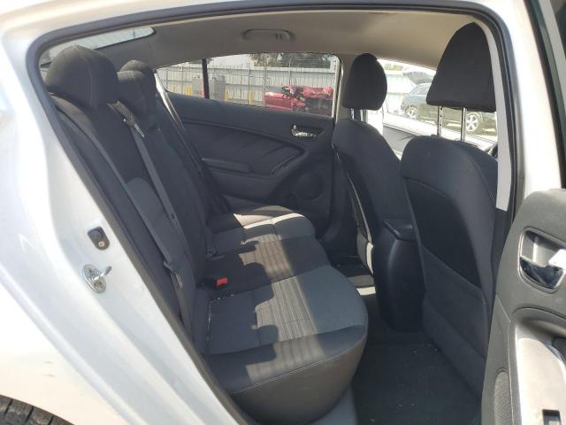 Photo 10 from auction – 2015 KIA FORTE LX with VIN KNAFX4A69F5327859