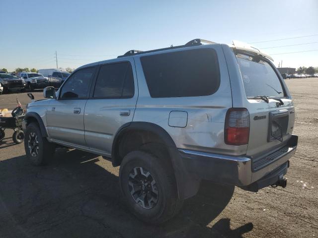 Photo 2 from auction – 2000 TOYOTA 4RUNNER SR with VIN JT3HN86R5Y0302358