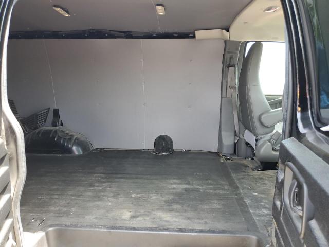 Photo 11 from auction – 2017 CHEVROLET EXPRESS G2 with VIN 1GCWGAFFXH1131840