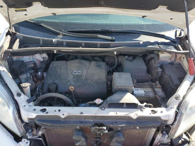 Photo 12 from auction – 2017 TOYOTA SIENNA XLE with VIN 5TDDZ3DC9HS155717