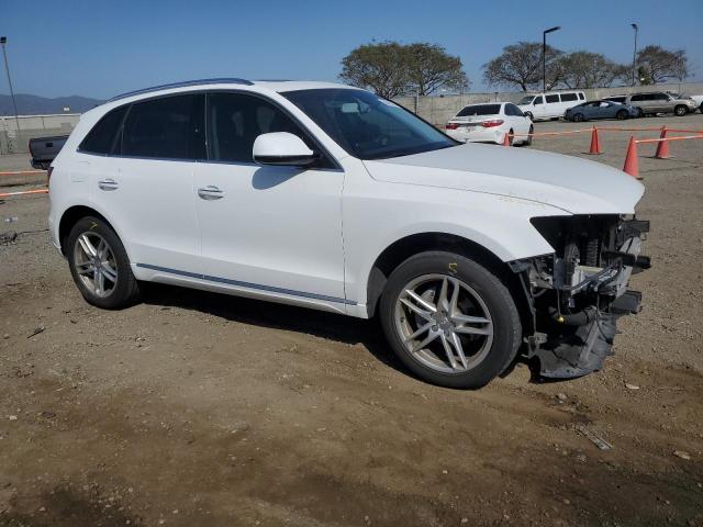 Photo 4 from auction – 2017 AUDI Q5 PREMIUM with VIN WA1C2AFP6HA065033