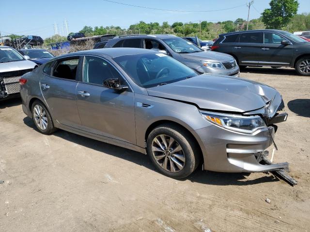 Photo 4 from auction – 2018 KIA OPTIMA LX with VIN 5XXGT4L32JG262847