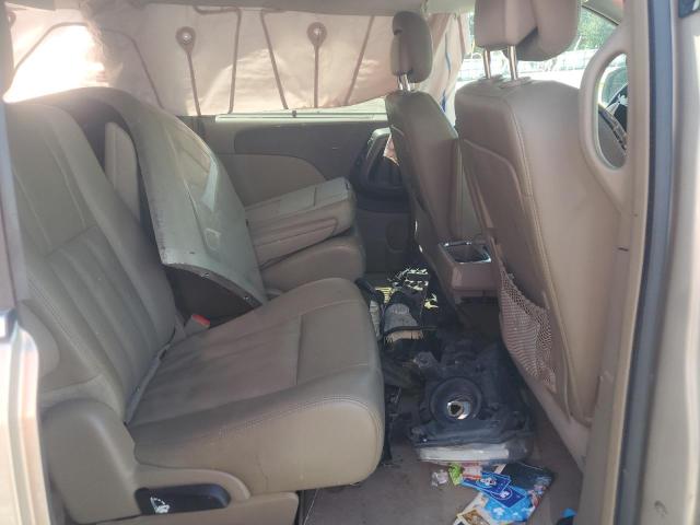 Photo 11 from auction – 2016 CHRYSLER TOWN & COU with VIN 2C4RC1CG5GR191640