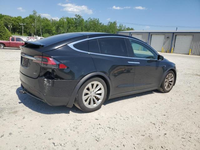 Photo 3 from auction – 2018 TESLA MODEL X with VIN 5YJXCAE29JF113406