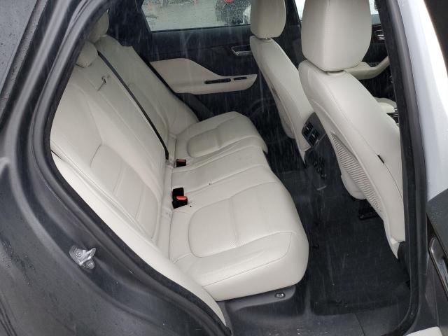 Photo 11 from auction – 2017 JAGUAR F-PACE PRE with VIN SADCK2BVXHA054931