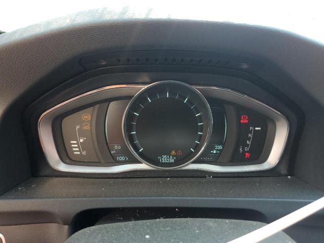 Photo 9 from auction – 2015 VOLVO V60 with VIN YV140MEB0F1187353