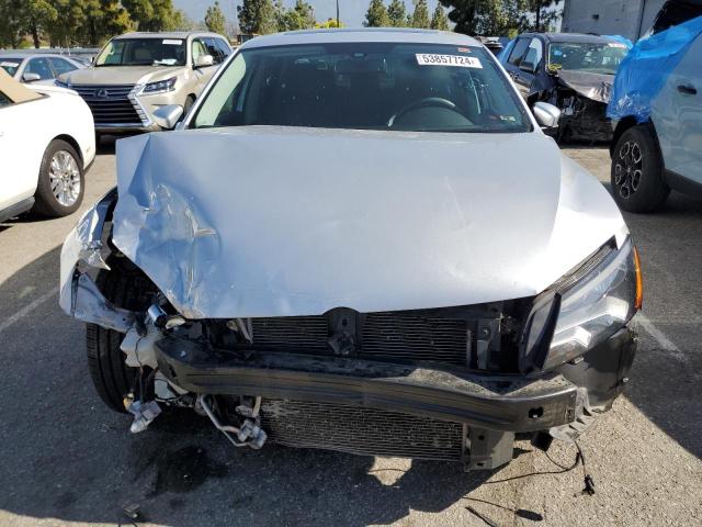 Photo 5 from auction – 2012 VOLKSWAGEN PASSAT SEL with VIN 1VWCM7A38CC043567
