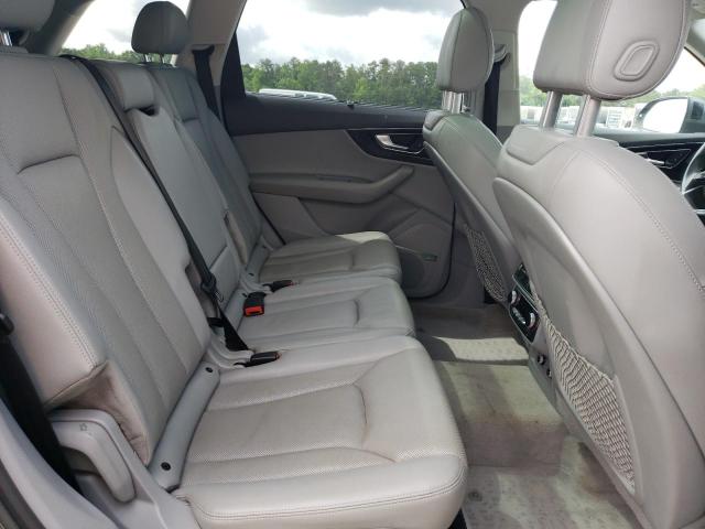 Photo 11 from auction – 2018 AUDI Q7 PREMIUM with VIN WA1LAAF73JD050805