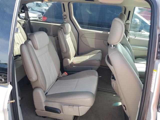 Photo 11 from auction – 2005 DODGE GRAND CARA with VIN 2D4GP44L25R288223