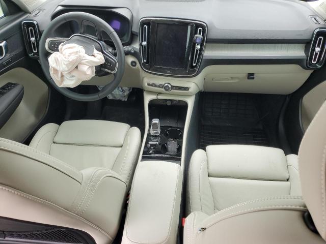 Photo 8 from auction – 2023 VOLVO XC40 PLUS with VIN YV4L12UEXP2086022