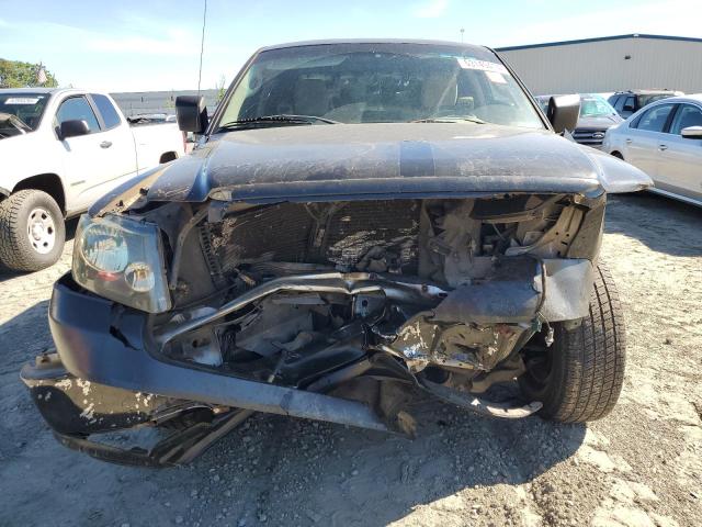 Photo 5 from auction – 2005 FORD F150 with VIN 1FTRX12W95FA38065