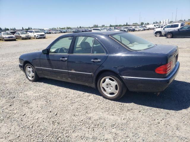 Photo 2 from auction – 1999 MERCEDES-BENZ E 430 with VIN WDBJF70H1XA762595