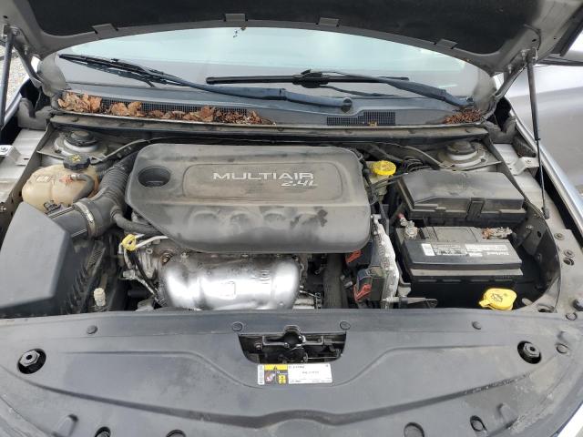 Photo 11 from auction – 2015 CHRYSLER 200 LIMITE with VIN 1C3CCCAB9FN625227
