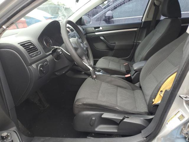 Photo 7 from auction – 2010 VOLKSWAGEN JETTA with VIN 3VWJZ7AJ8AM039554