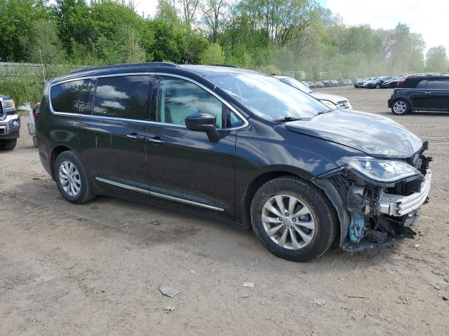 Photo 4 from auction – 2017 CHRYSLER PACIFICA T with VIN 2C4RC1BG8HR759009