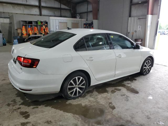Photo 3 from auction – 2017 VOLKSWAGEN JETTA SE with VIN 3VWDB7AJ3HM397012