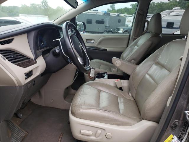 Photo 7 from auction – 2016 TOYOTA SIENNA XLE with VIN 5TDYK3DC0GS734065