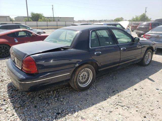 Photo 3 from auction – 2001 FORD CROWN VICT with VIN 2FAFP74W61X139801