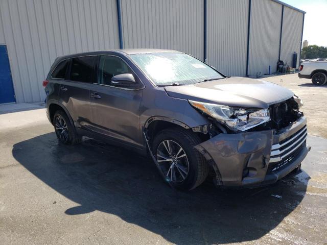 Photo 4 from auction – 2018 TOYOTA HIGHLANDER with VIN 5TDZZRFH3JS237756