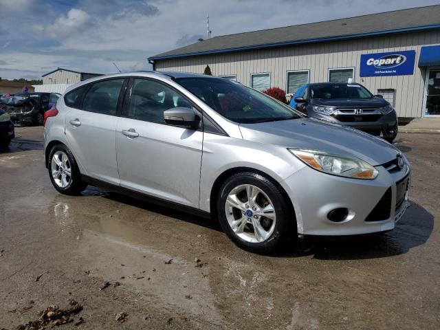 Zdjęcie 4 z aukcji – 2014 FORD FOCUS SE z VIN 1FADP3K26EL239464