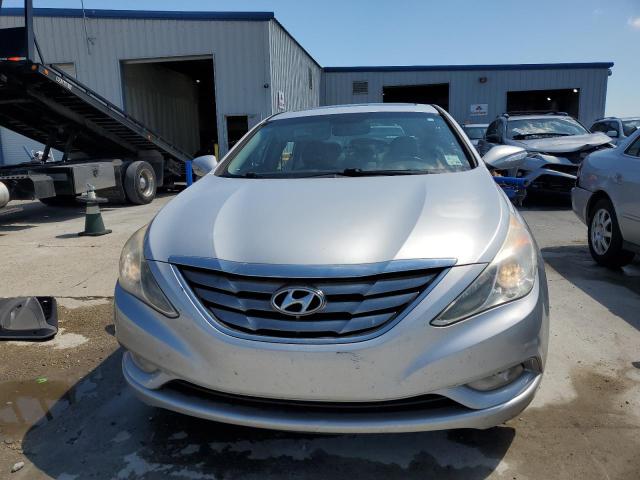 Photo 5 from auction – 2011 HYUNDAI SONATA SE with VIN 5NPEC4AB9BH299661