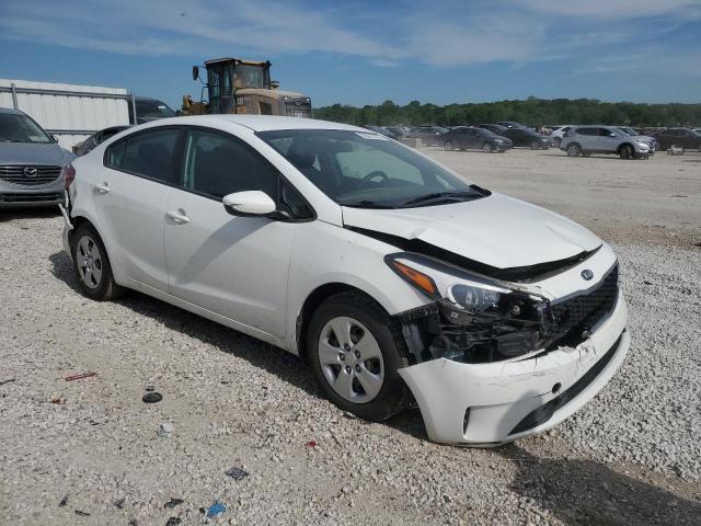 Photo 4 from auction – 2017 KIA FORTE LX with VIN 3KPFK4A72HE086955