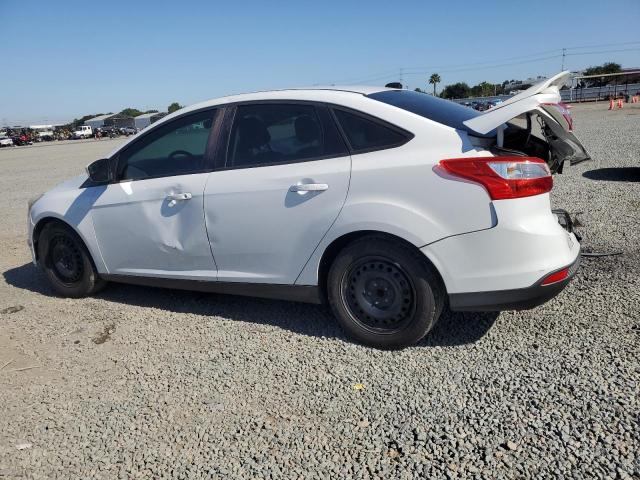 Photo 2 from auction – 2012 FORD FOCUS SE with VIN 1FAHP3F27CL237117
