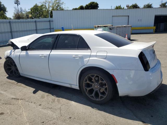 Photo 2 from auction – 2017 CHRYSLER 300 S with VIN 2C3CCABG5HH668389