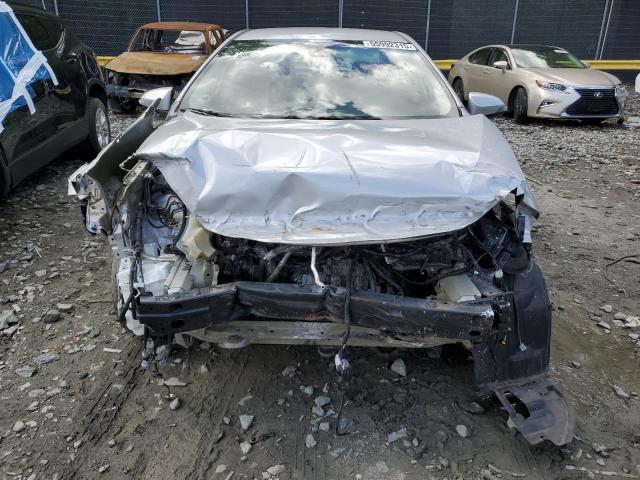 Photo 5 from auction – 2018 TOYOTA COROLLA L with VIN 5YFBURHEXJP785376