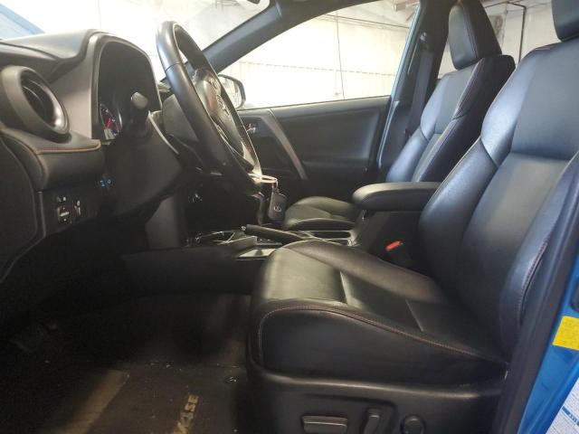 Photo 7 from auction – 2016 TOYOTA RAV4 SE with VIN JTMJFREV6GJ067864