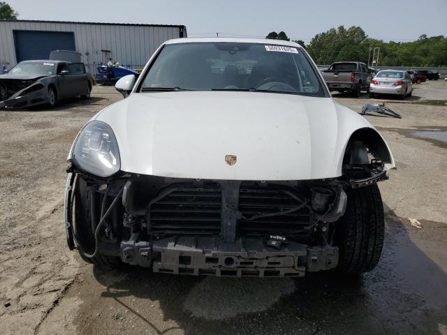 Photo 5 from auction – 2018 PORSCHE CAYENNE with VIN WP1AA2A24JKA01041