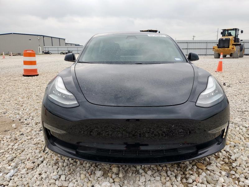 Photo 5 from auction – 2018 TESLA MODEL 3 with VIN 5YJ3E1EA6JF023680