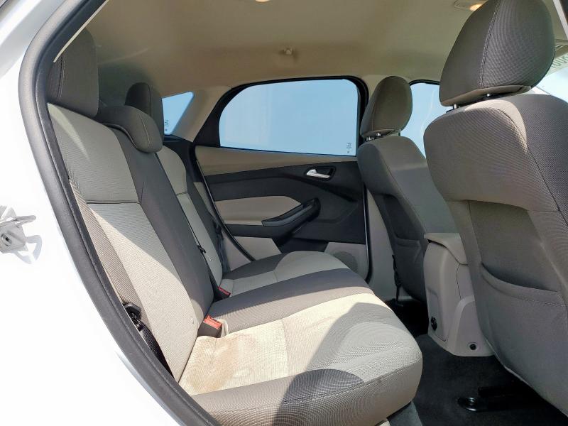 Photo 11 from auction – 2014 FORD FOCUS SE with VIN 1FADP3K29EL229317