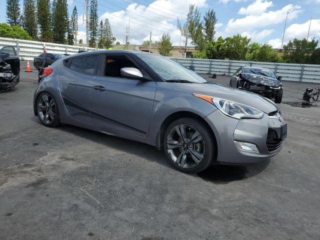 Photo 4 from auction – 2015 HYUNDAI VELOSTER with VIN KMHTC6AD0FU242177