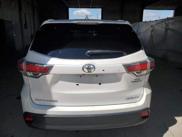 Photo 6 from auction – 2015 TOYOTA HIGHLANDER with VIN 5TDJKRFH7FS088812
