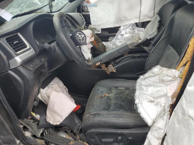 Photo 7 from auction – 2018 TOYOTA HIGHLANDER with VIN 5TDJZRFH5JS548618